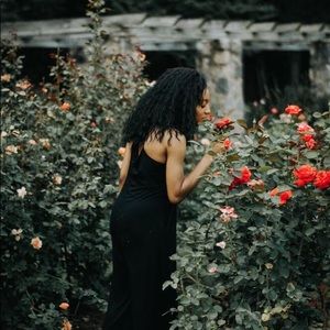 Meet your Posher, Taneisha